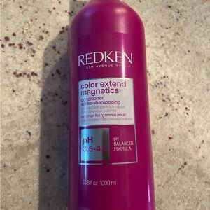 Redken Color Extend Magnetics Conditioner